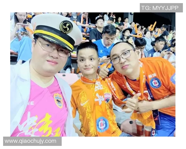 深圳足球队状态引发热议球迷与专家观点交锋分析